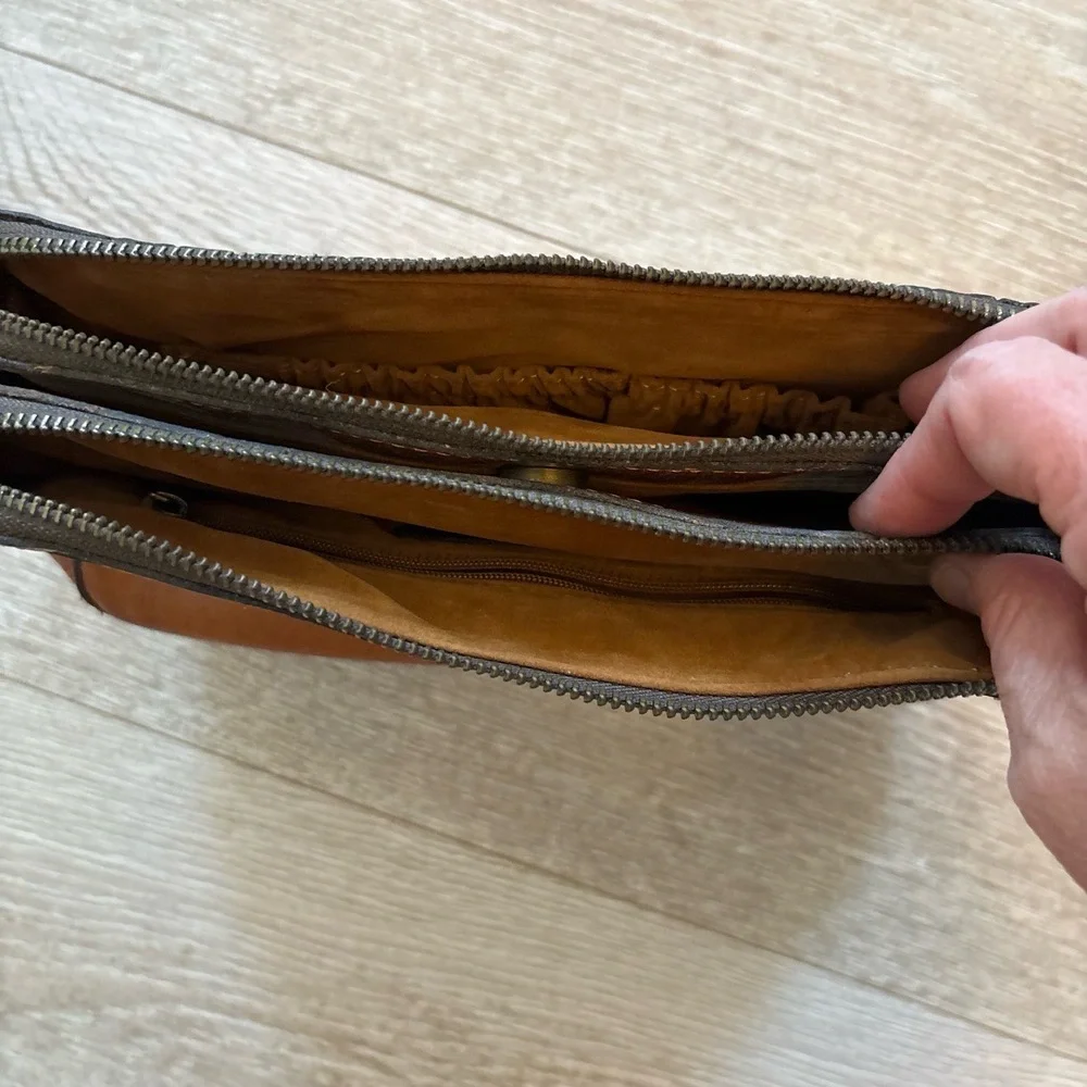 Patricia Nash Pouch Clutch Womens Burnished Tooled  Chambery Gold No Strap